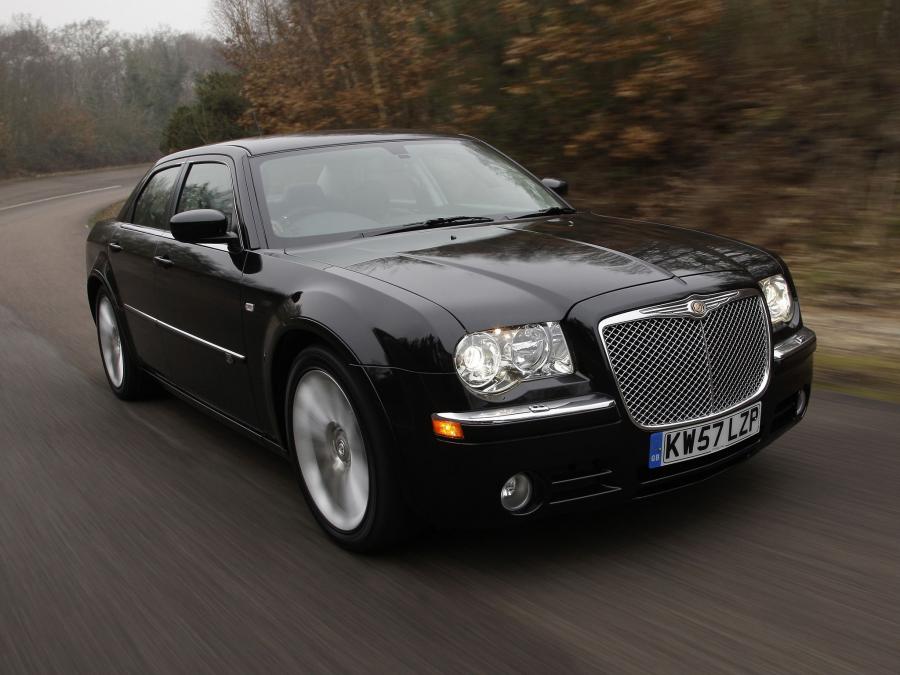  Chrysler 300C CRD SRT-Design 2008 года  (фото 10 из 21)